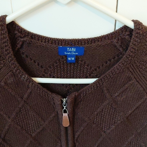 Lands' End Women's Brown Cardigan Sweater - Picture 2 of 5